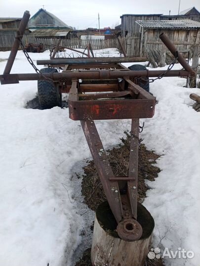 Полуприцеп одноосный