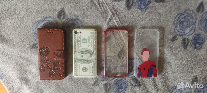 Чехлы на iPhone