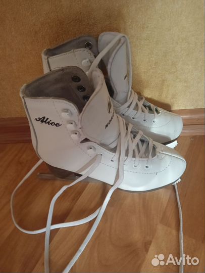 Коньки детские