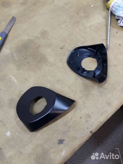 Мазда 6 гакладка левого зеркала 13-19