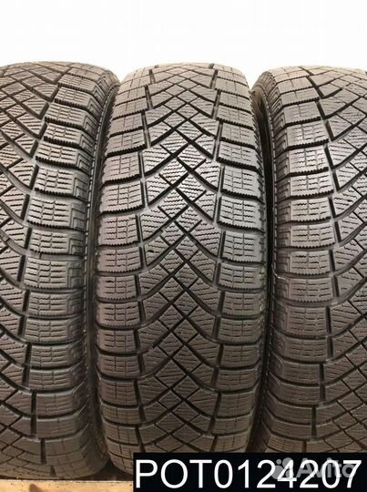 Pirelli Ice Zero FR 185/65 R15 92T