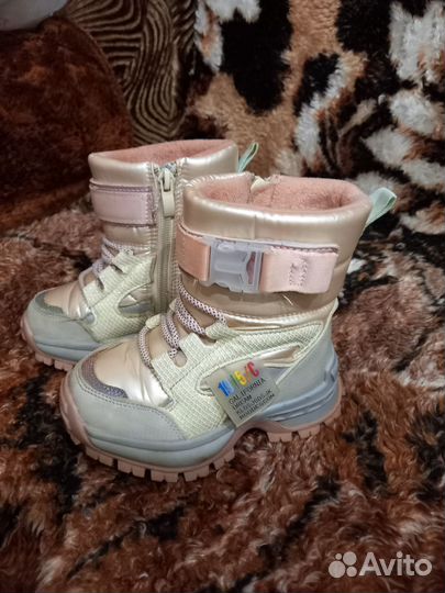Ботинки зимние для девочки р, 25