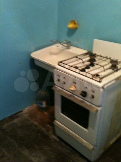 Комната 18 м² в 3-к., 2/2 эт.