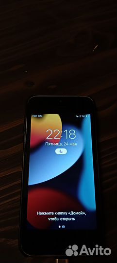 iPhone SE, 32 ГБ