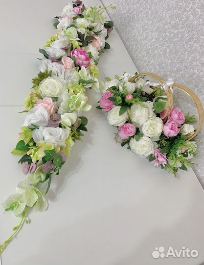 Свадебные украшения на машину