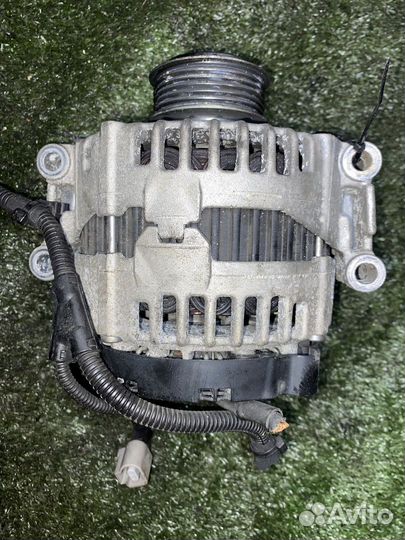 Генератор caja Audi A6 C6 4F2 06E903016T