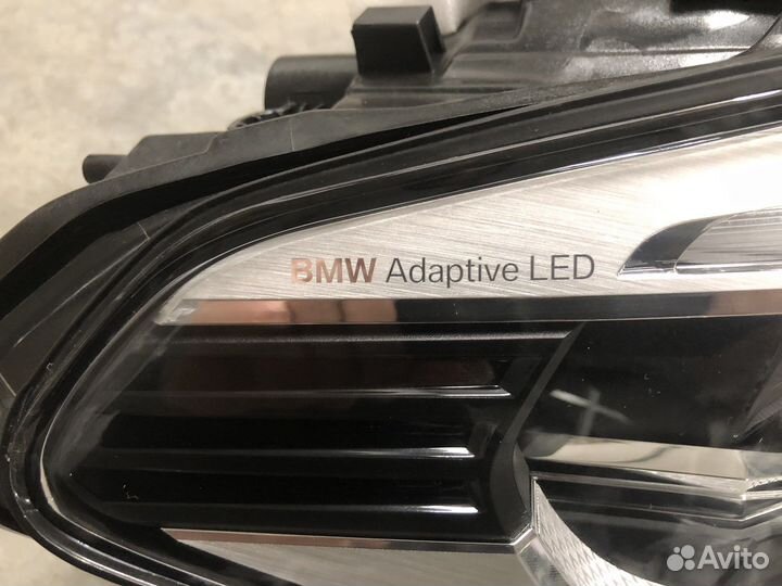 Фара правая Bmw G30 adaptive