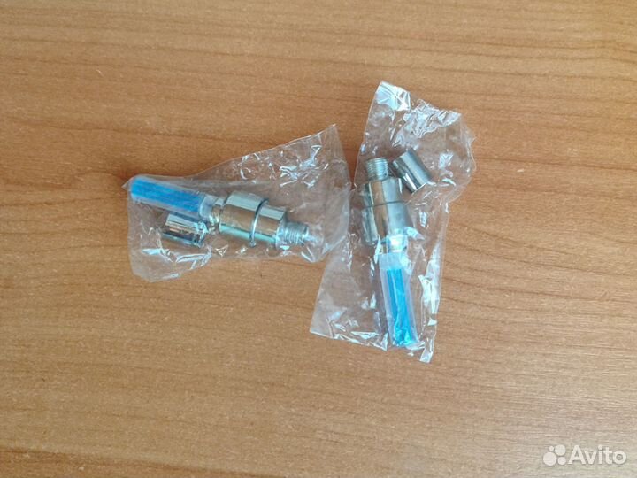 Светящиеся колпачки на велосипед