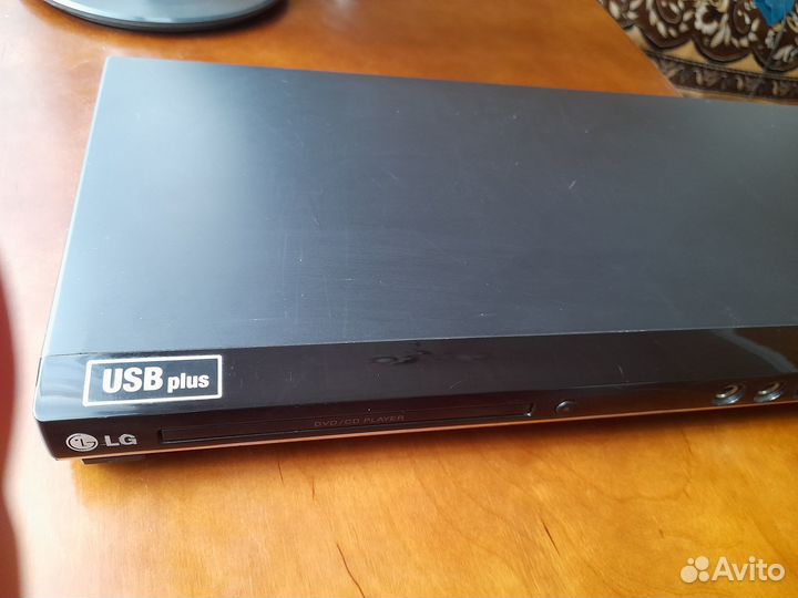 DVD плеер LG