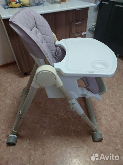 Стул для кормления Happy Baby