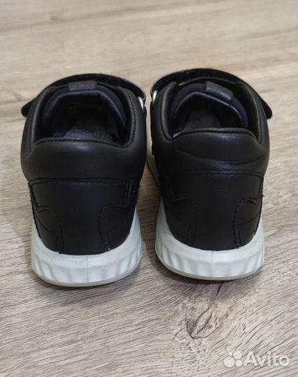 Ботинки Ecco 26