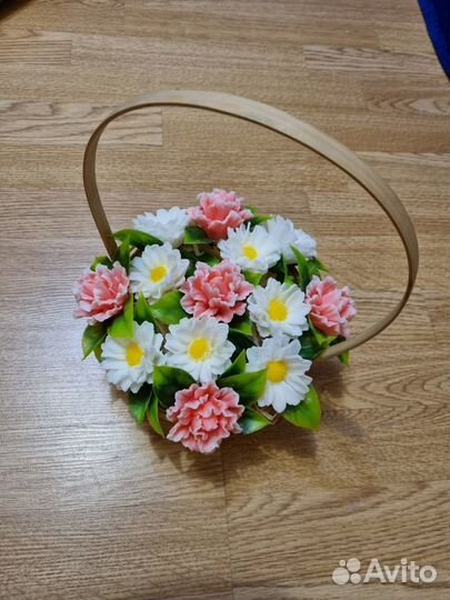 Нежный букет из мыла ромашки, ирис