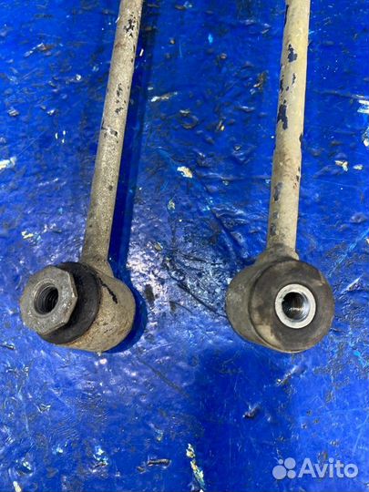 Стойка стабилизатора задняя Mercedes-Benz C-Class