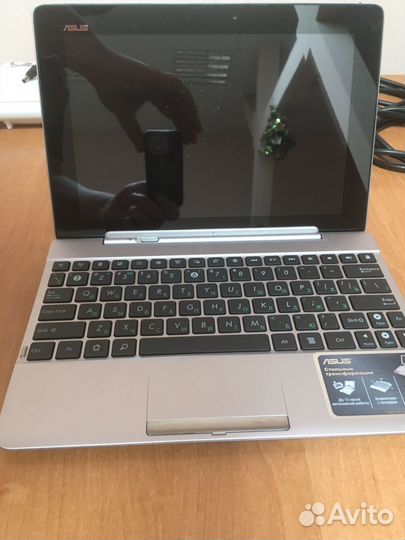 Планшет с клавиатурой asus