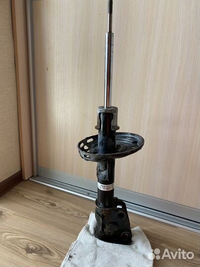 Передние амортизаторы Honda Pilot 2