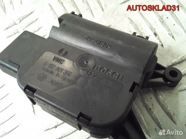 Моторчик заслонки отопителя Opel Meriva 1845756