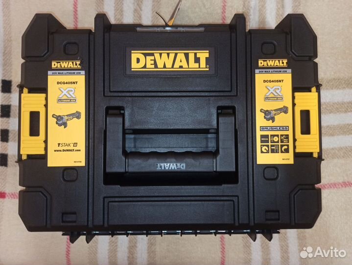 Кейс Dewalt tstak 2.0