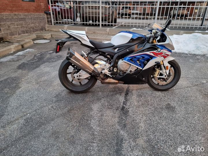 Продам мотоцикл BMW s1000rr