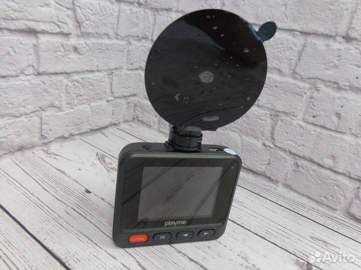 Видеорегистратор Playme GO