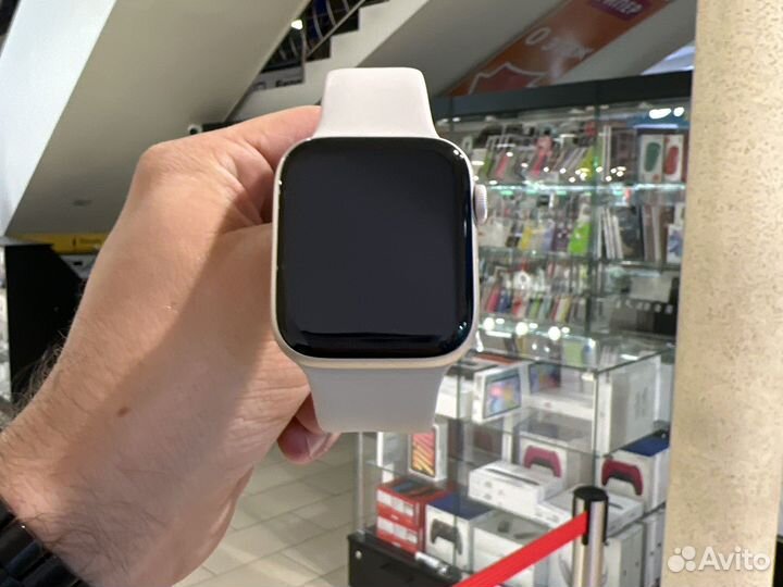 Apple watch Se 2 45mm Starlight