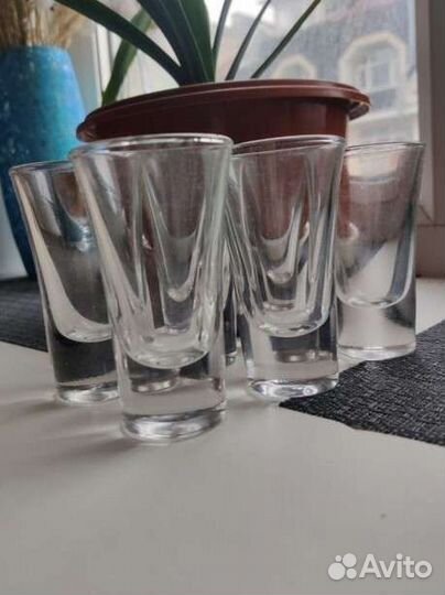 Бокалы разные, рюмки