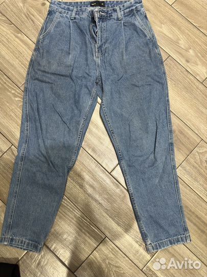 Джинсы