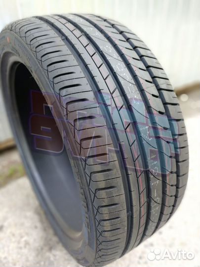 Charmhoo Sports T1 235/60 R18 103