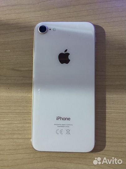 Телефон iPhone 8 64 gb