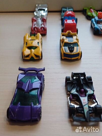 Hot wheels машинки