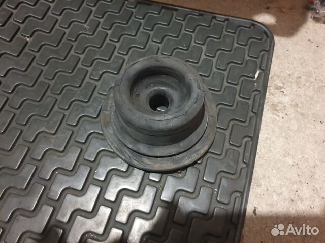 Кожух тоннеля bmw e34 бмв е32 бмв е34 МКПП