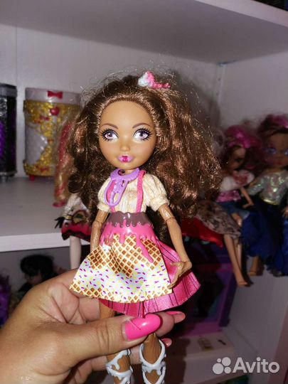 Кукла эверавтер и комод