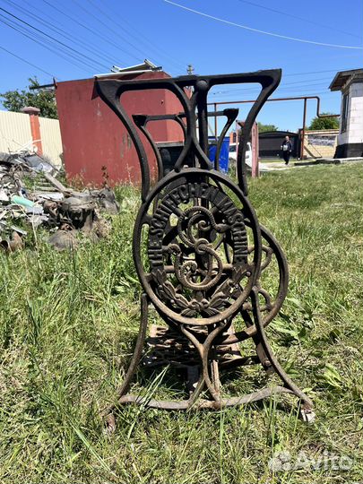 Станина от швейной машинки 19 век