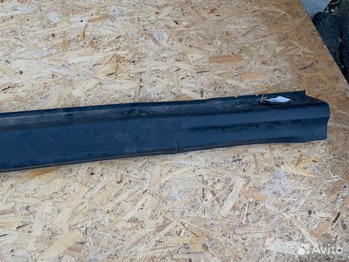 Накладка порога правая Mitsubishi Outlander ASX