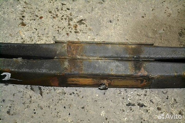 Рессора переднего моста, левая DAF XF105 (01.05)