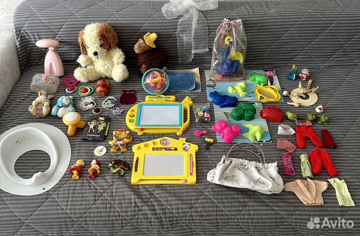 Игрушки детские пакетом много