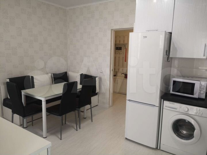2-к. квартира, 52 м², 3/9 эт.