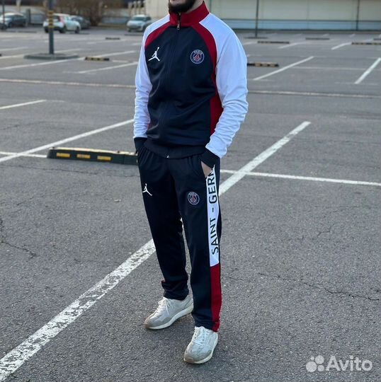 Спортивный костюм jordan