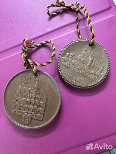 Значки и медали СССР