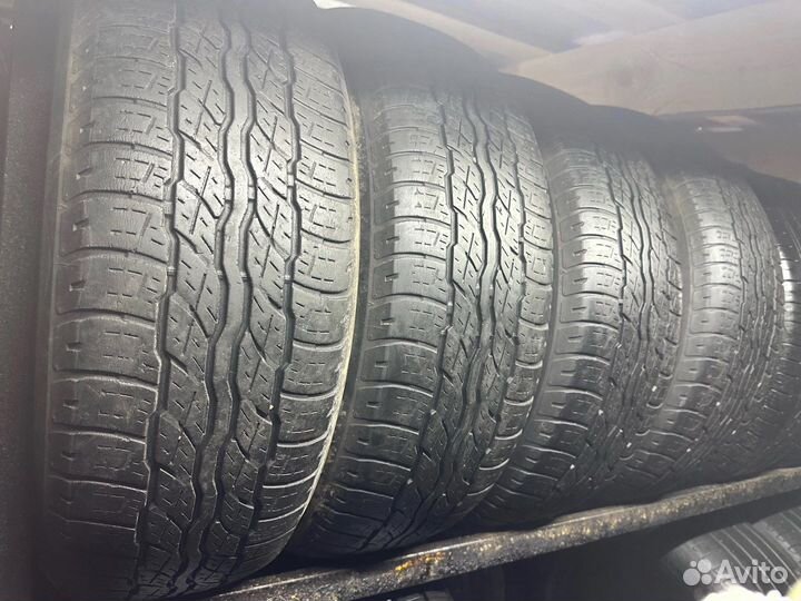 Bridgestone Dueler H/T 687 225/65 R17