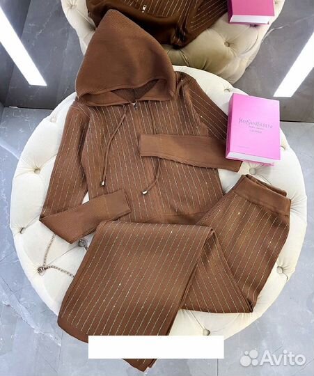 Костюм двойка нарядный