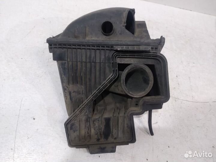 Корпус воздушного фильтра Bmw 7Er E65 2001-2008