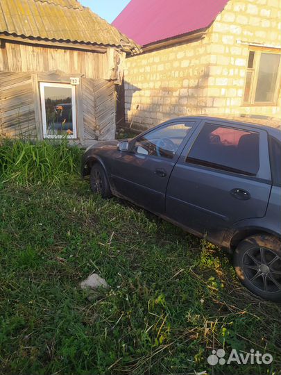 LIFAN Breez (520) 1.3 МТ, 2008, 200 000 км