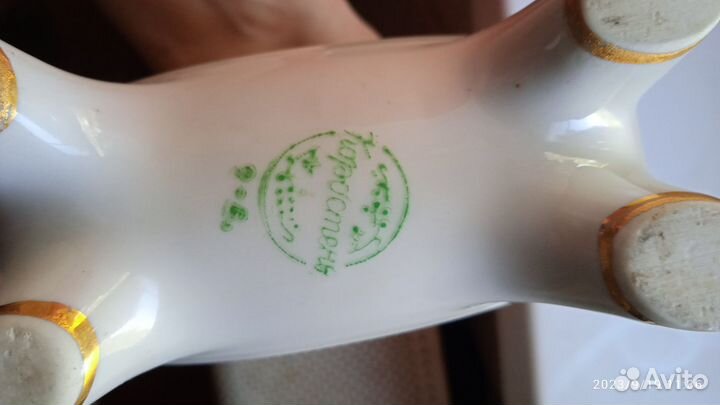 Штоф фарфоровый