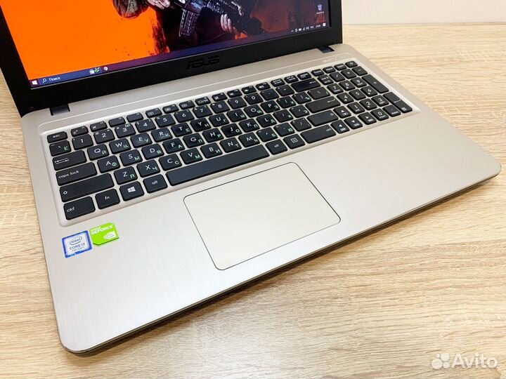 Игровой Asus R540UB i3/12GB/110MX/SSD/Full-HD