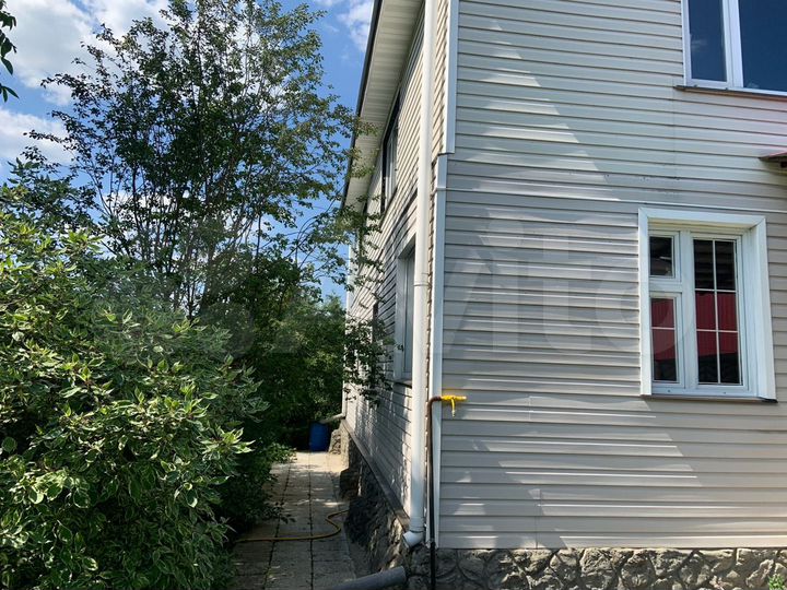 Дача 210 м² на участке 8,7 сот.