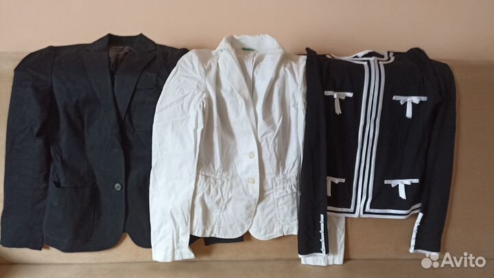 Отдам большой пакет вещей бесплатно