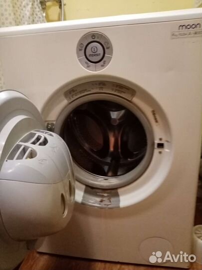 Стиральная машина бу Indesit moon.Самовывоз