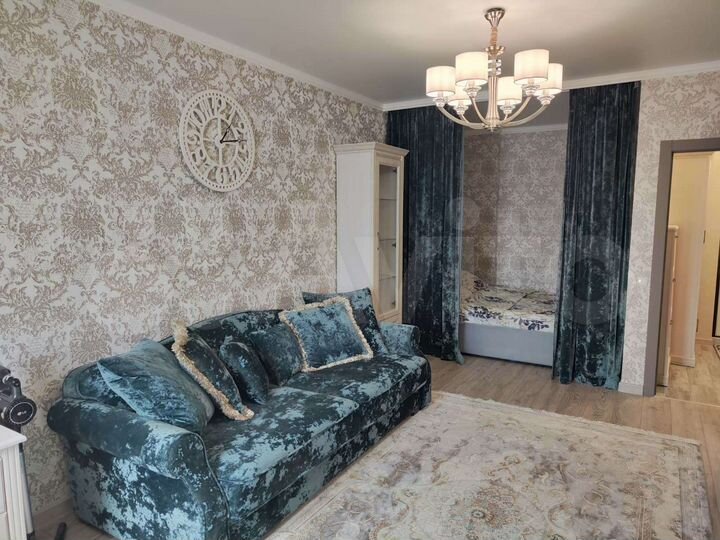 1-к. квартира, 49 м², 10/10 эт.