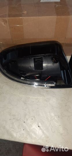Зеркало боковое правое на kia sorento prime