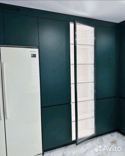 Кухонный гарнитур новый